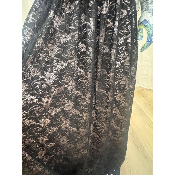 Black Sleeveless SLNY Dress With Draped Bodice & Lace Overlay Skirt Size 10 - Picture 7 of 7